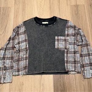 Gilded Intent Gray and Plaid Long Sleeve Top size Large